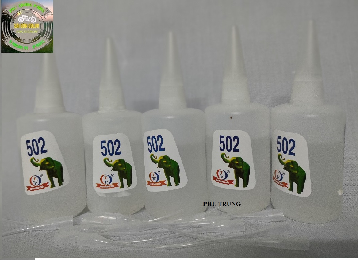 Keo 502 con voi dán sắt 1 thùng 50 lọ
