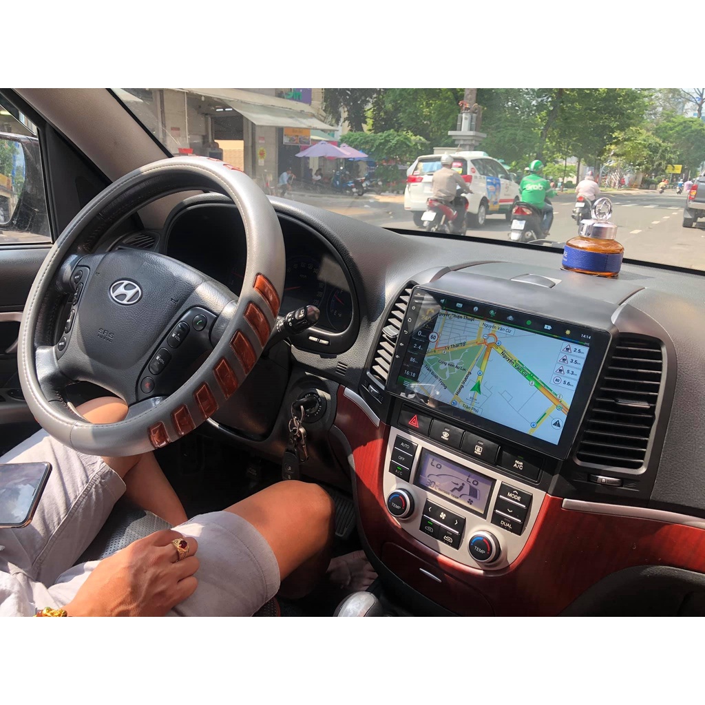 Màn hình android xe santafe + tặng cam lùi + tặng mặt dưỡng santafe 2006 2007 2008 200 2010 2011 2012