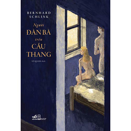 Sách - người đàn bà trên cầu thang