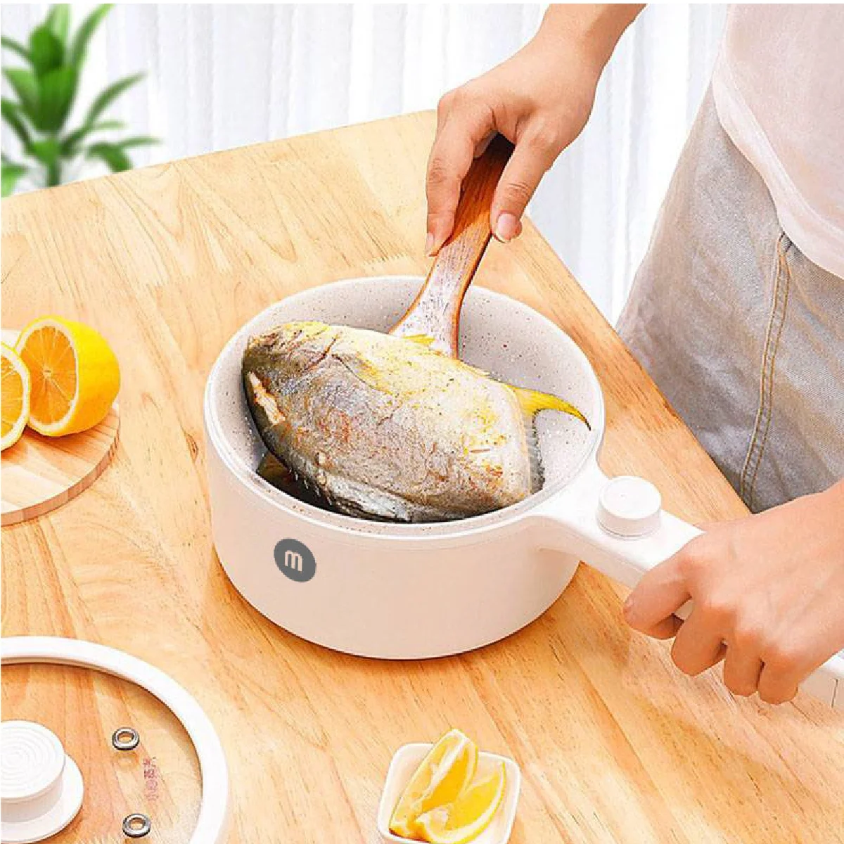 Nồi điện ceramic cao cấp Mishio MK271 1.5L nấu mỳ, lẩu, canh, súp- Thanh lý trưng bày