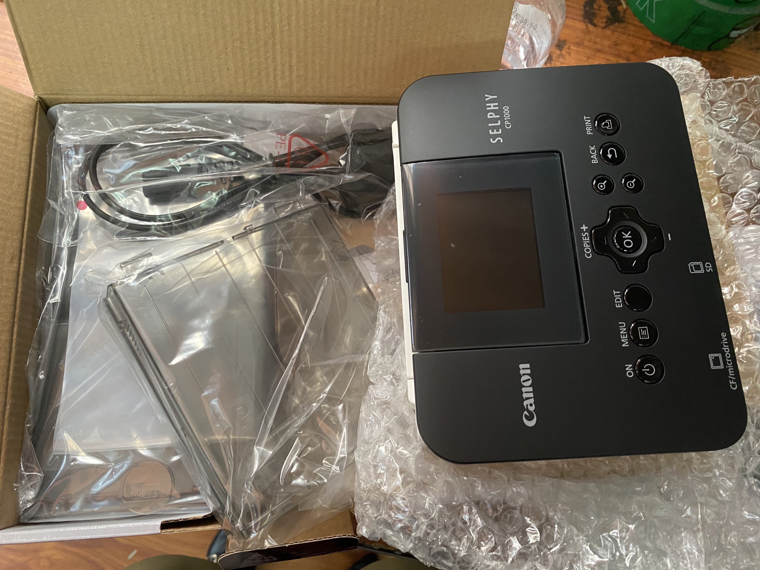 Máy in ảnh canon selphy cp1000