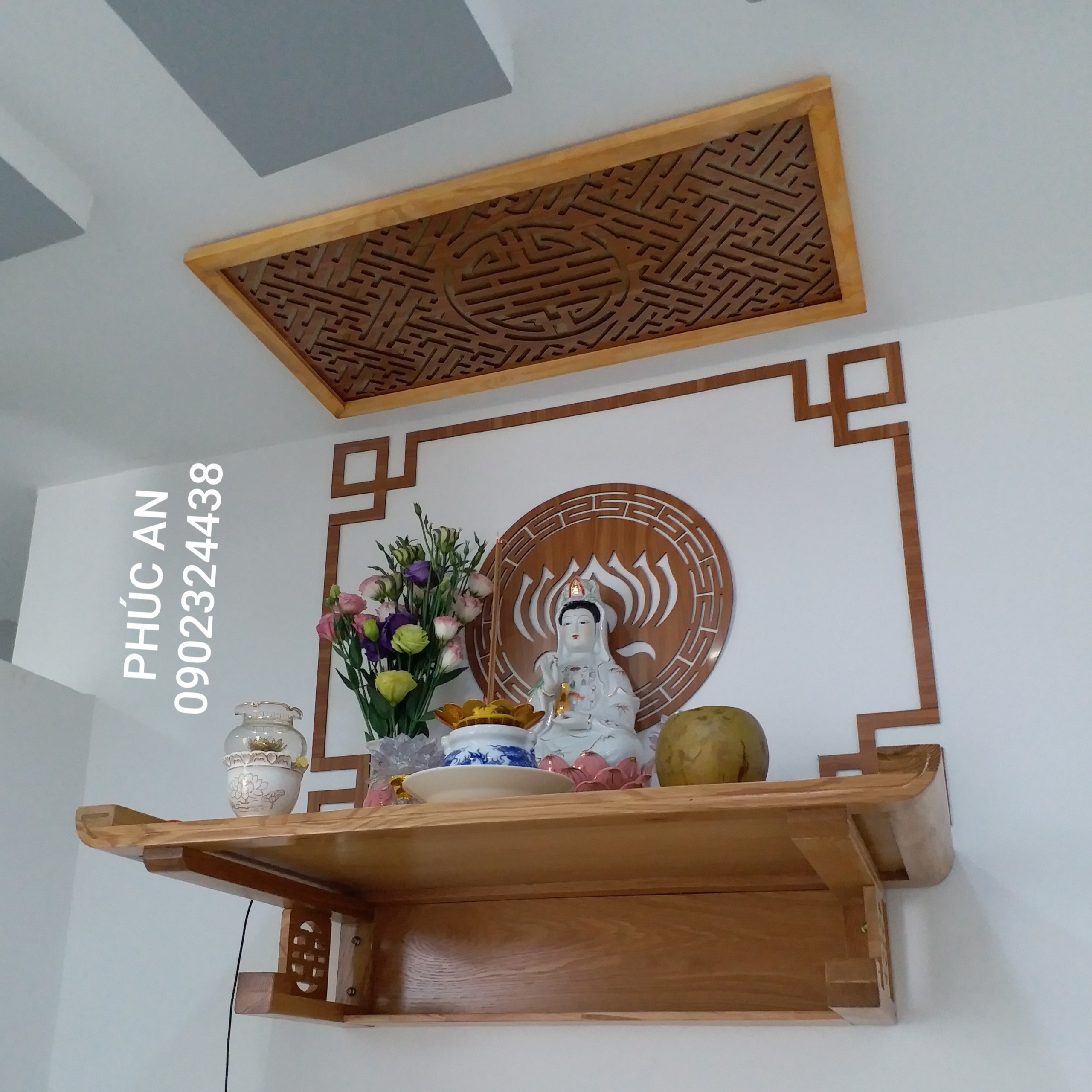 bàn thờ Phật Quan Âm treo tường TPHCM