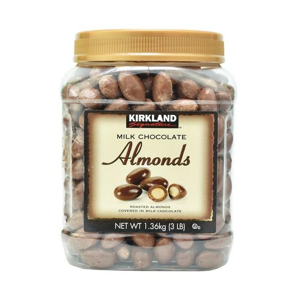 Socola sữa bọc hạnh nhân almonds kirkland mỹ 1.36kg