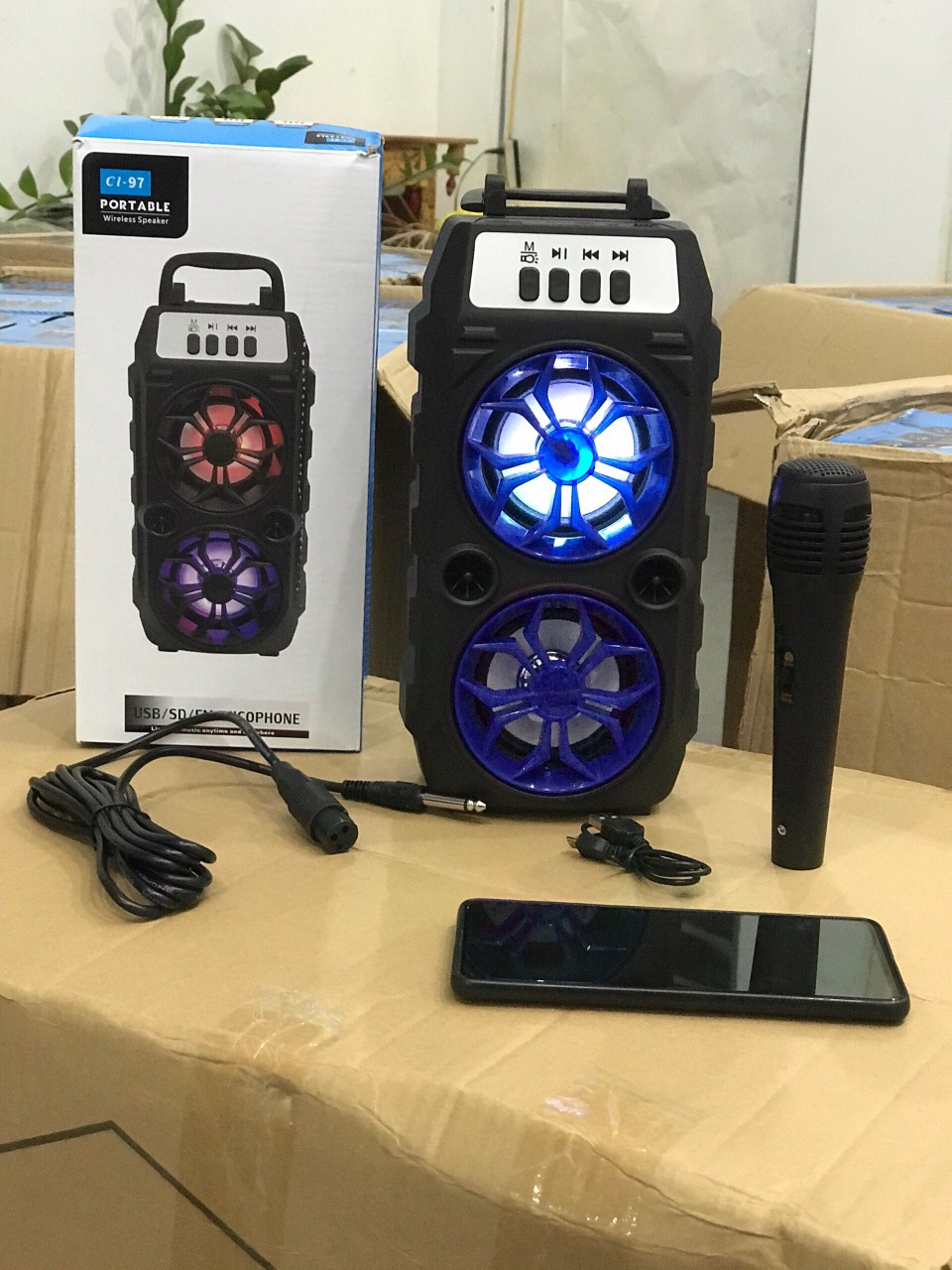 Loa Karaoke Không Dây Bluetooth Mini CL-97 Tặng Kèm Mic Cầm Tay HÀNG CHÍNH HÃNG Chất Lượng Cao