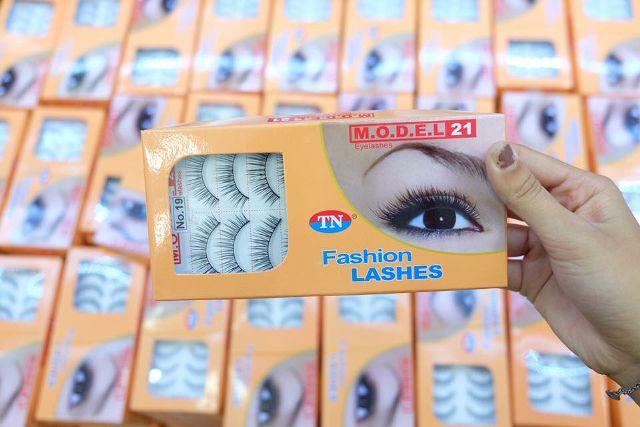 Bộ 10 cặp lông mi giả Fashion Lashes TN cao cấp Việt Nam