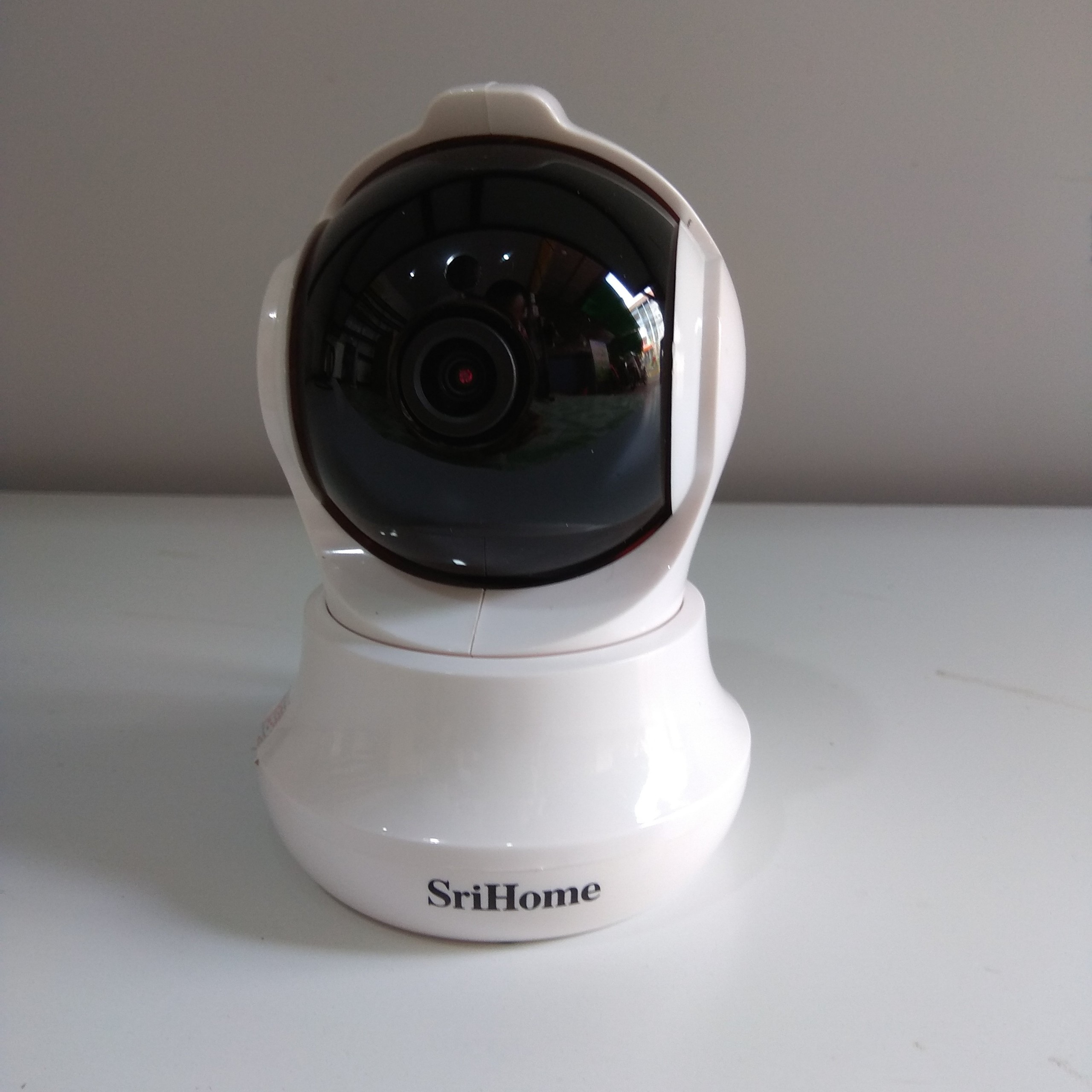 CAMERA SRIHOME SH020 chuẩn FULLHD+ Thẻ nhớ Dahua 32G.