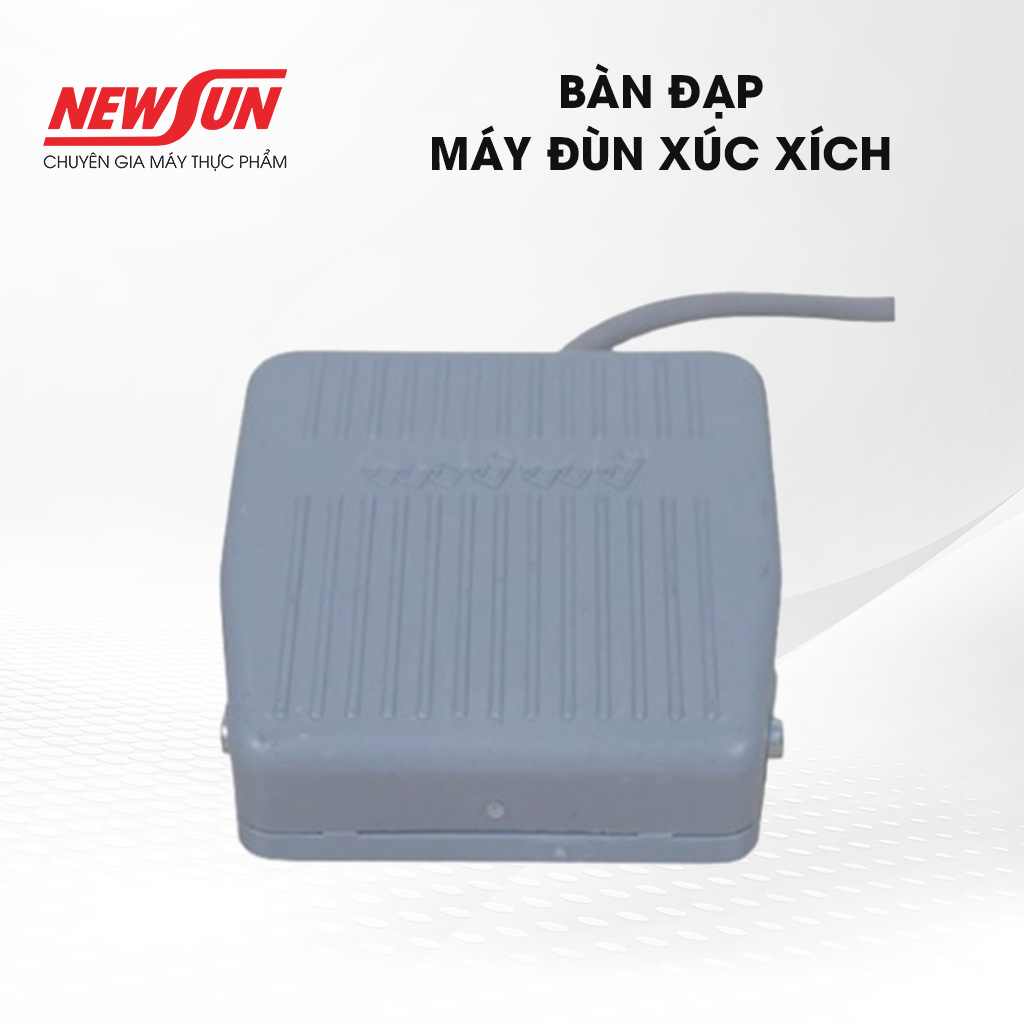 Bàn đạp máy đùn xúc xích newsun