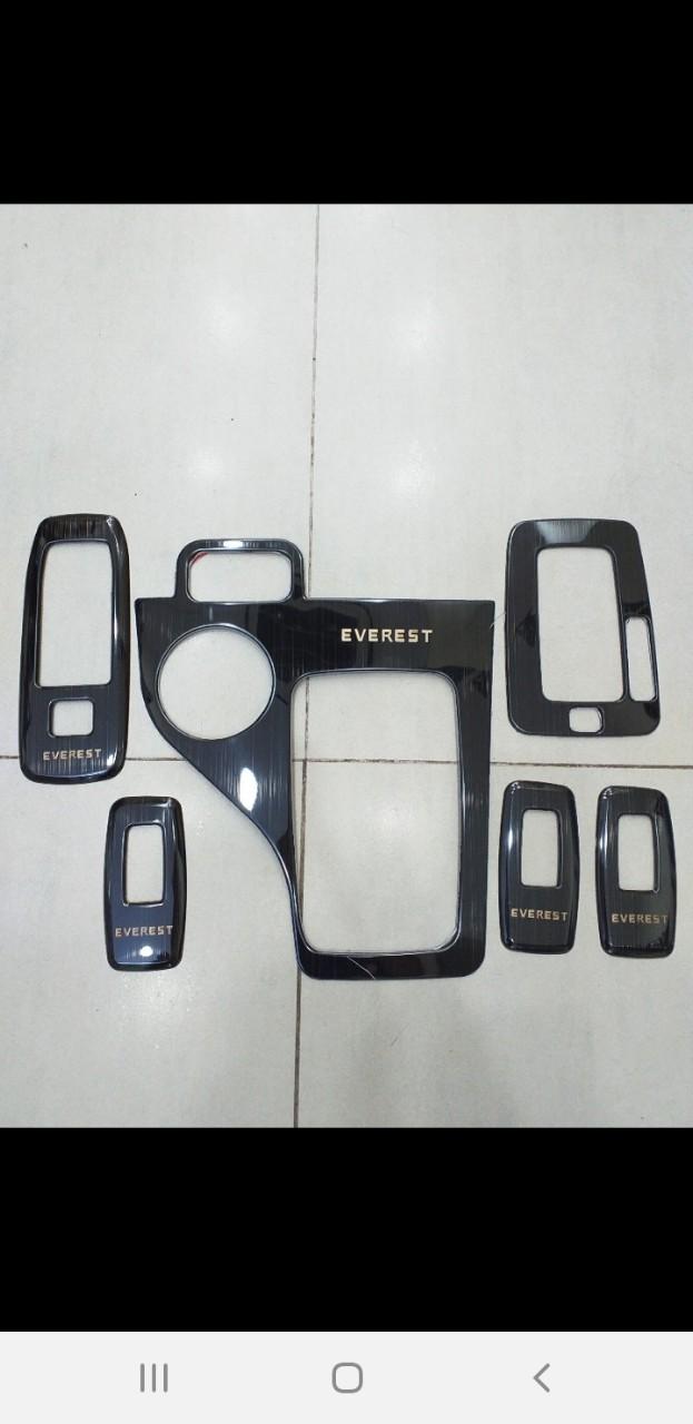 Bộ ốp nội thất vân titan xe Ford Everest 2016-2021