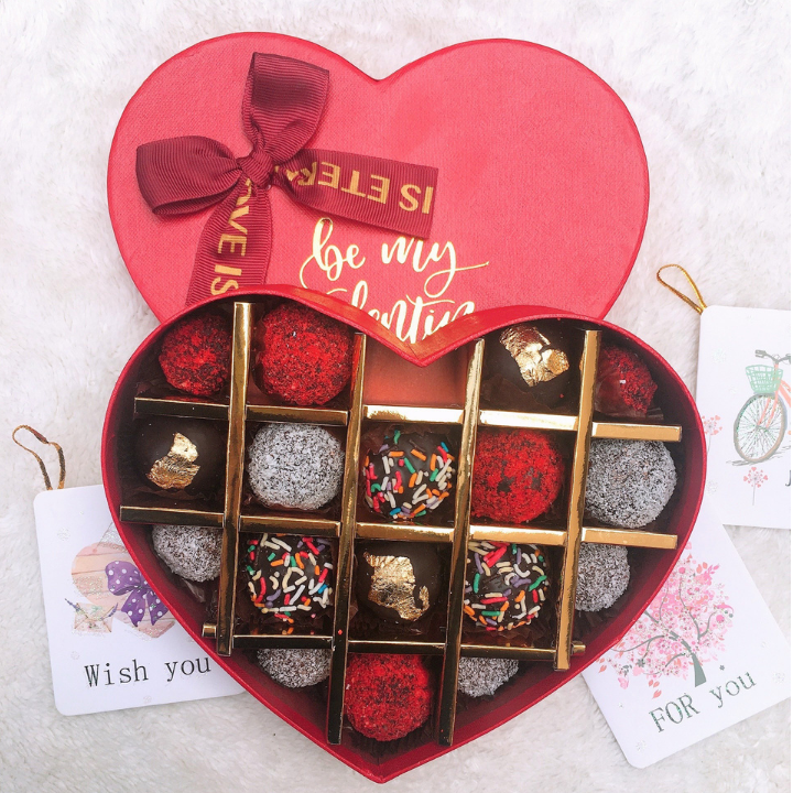 Hộp Socola Trái tym quà tặng Valentine 14/2 cho bạn gái người yêu