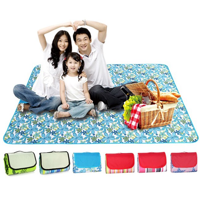 Thảm du lịch chống thấm nước gấp gọn tiện ích