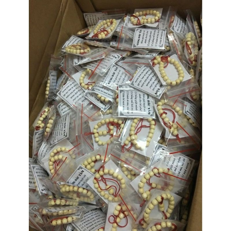 SỈ COMBO 100 VÒNG DÂU TẰM TRÁNH VÍA CHO BÉ