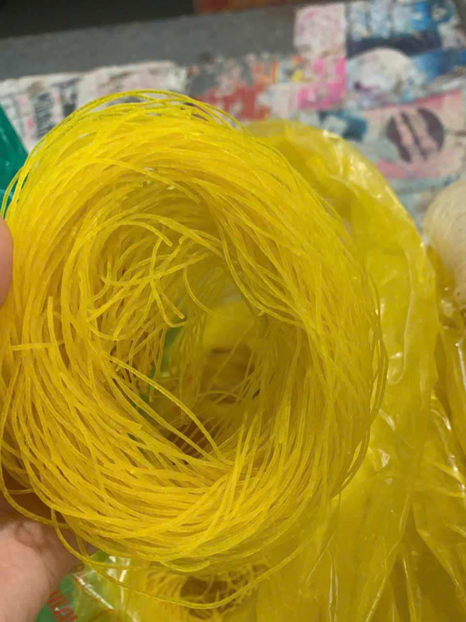 1kg Bún Gạo Khô Cuộn Vàng Bình Định sợi nhỏ, chay mặn đều dùng được