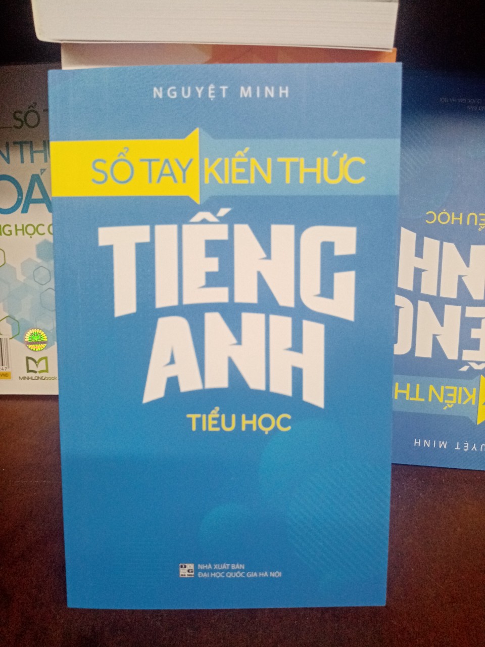 Sách sổ tay kiến thức tiếng anh tiểu học