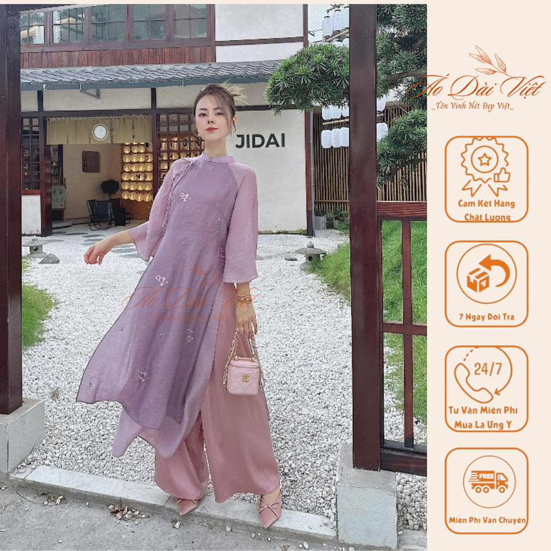 Áo dài cách tân 4 tà dáng suông Giao Ánh thiết kế by Linn Design chất liệu tơ mềm thêu vô cùng trẻ trung, quyến rũ