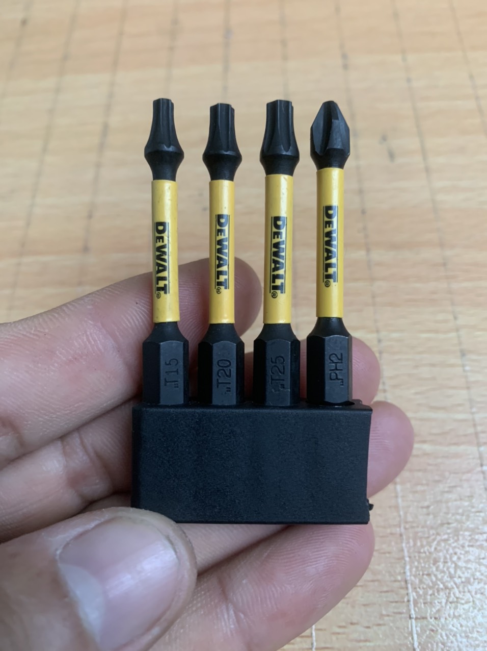 Bộ mũi vít t15 t20 t25 ph2 dewalt chất lượng có từ mạnh