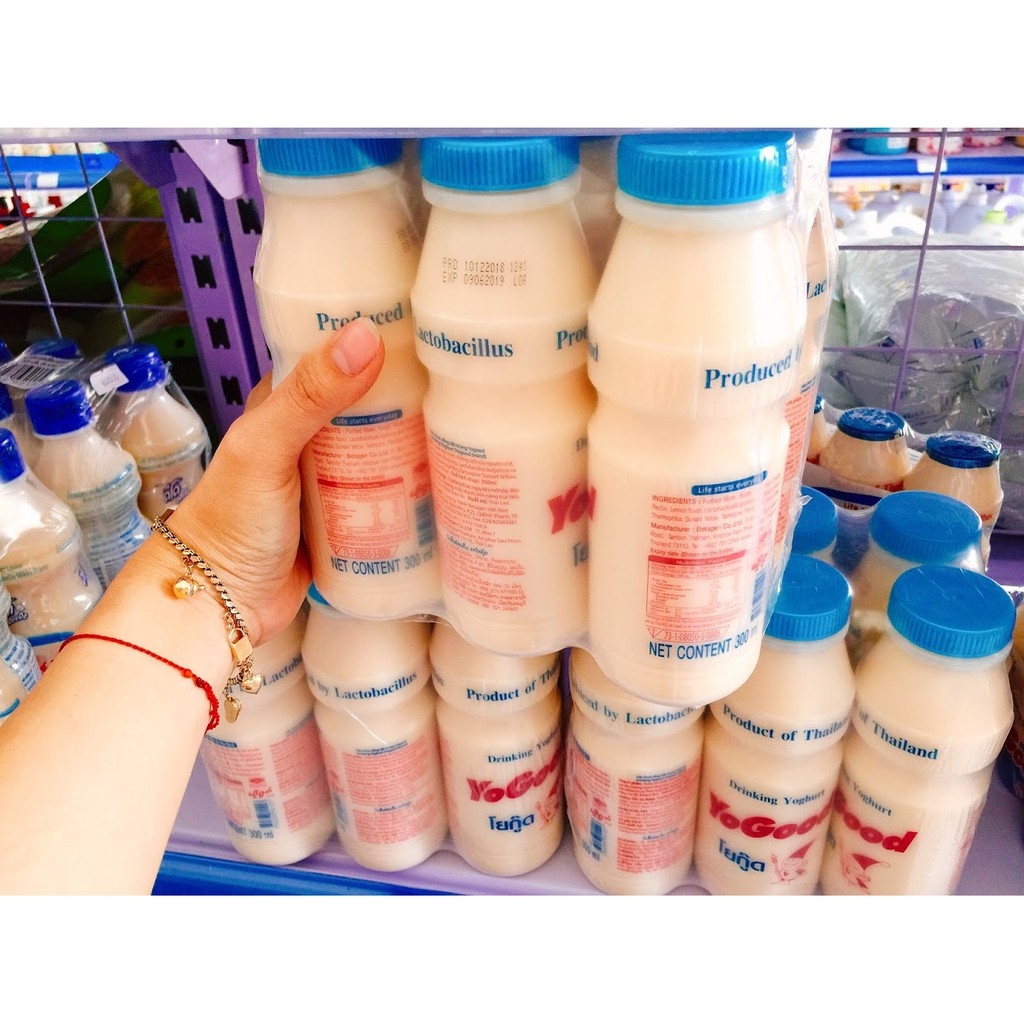 ۞☇◎  [Mã GROSALE2703 giảm 8  đơn 250K] Lốc 6 chai sữa chua uống men vi sống Yogood 300ml