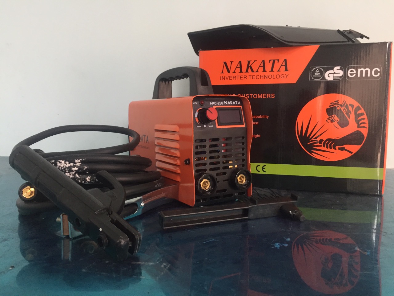 Máy hàn điện tử nakata 250a mini siêu khỏe siêu bền nhỏ gọn dòng hàn ổn định