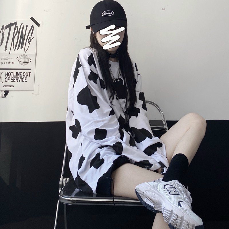 Áo thun nữ cổ tròn họa tiết bò sữa thời trang nữ hot teen. dt