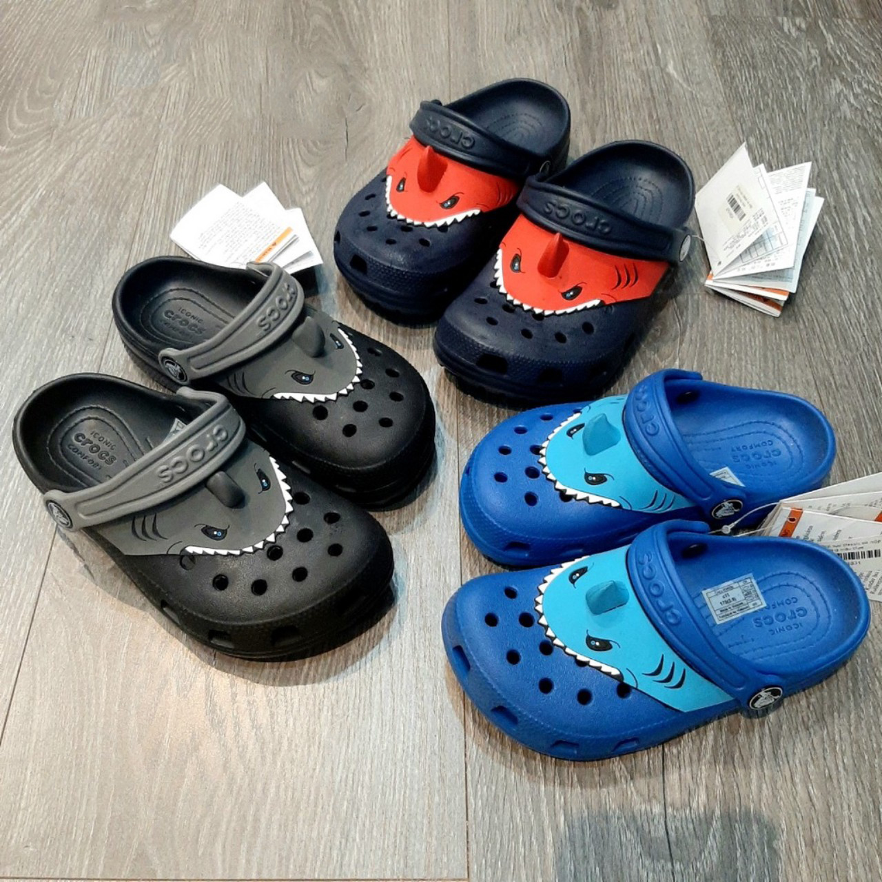 Dép sục nhựa chống hôi chân crocs unicon sừng cá mập cho trẻ em