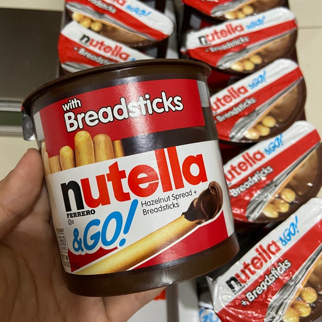 Bánh que chấm chocolate Nutella & Go Hazelnut Spread with Breadsticks 832g x 16 gói