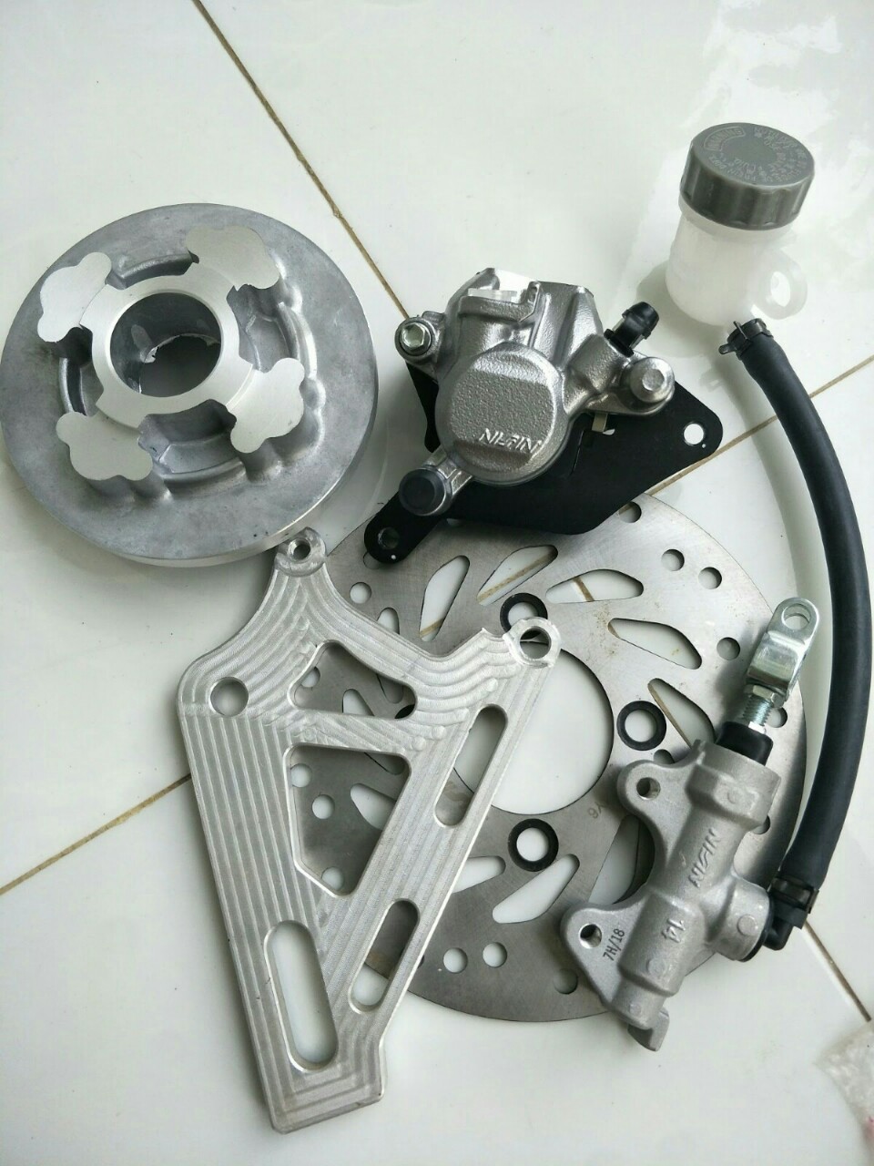 [HCM]Bộ heo dầu WAVE 110 chế đĩa sau