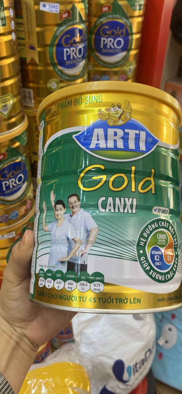 Sữa Arti Gold Canxi từ 45 tuổi 900g