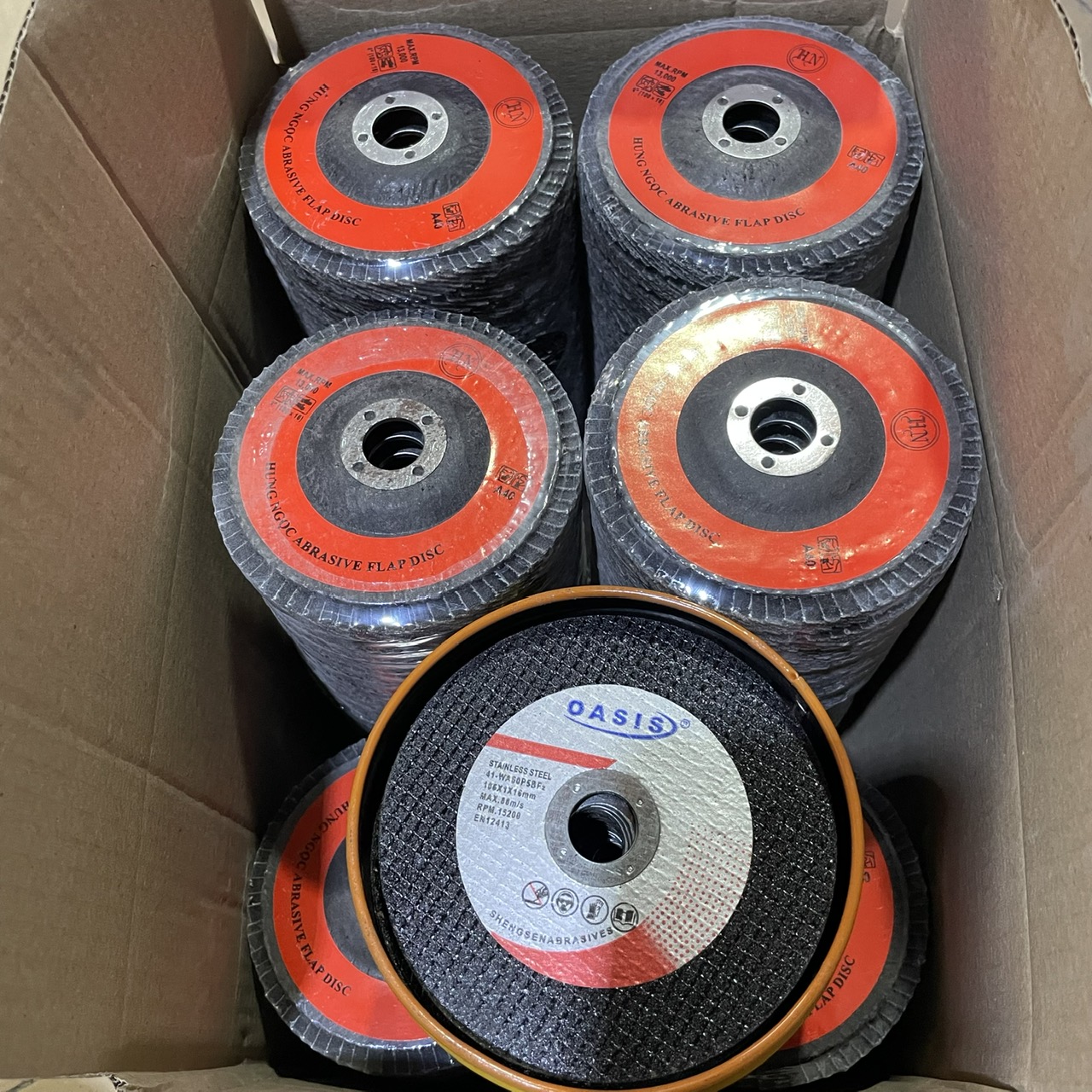 Đĩa nhám xếp Hưng Ngọc - mua 1 thùng 100 viên tặng 1 hộp 50 viên đá cắt sắt 1 tất