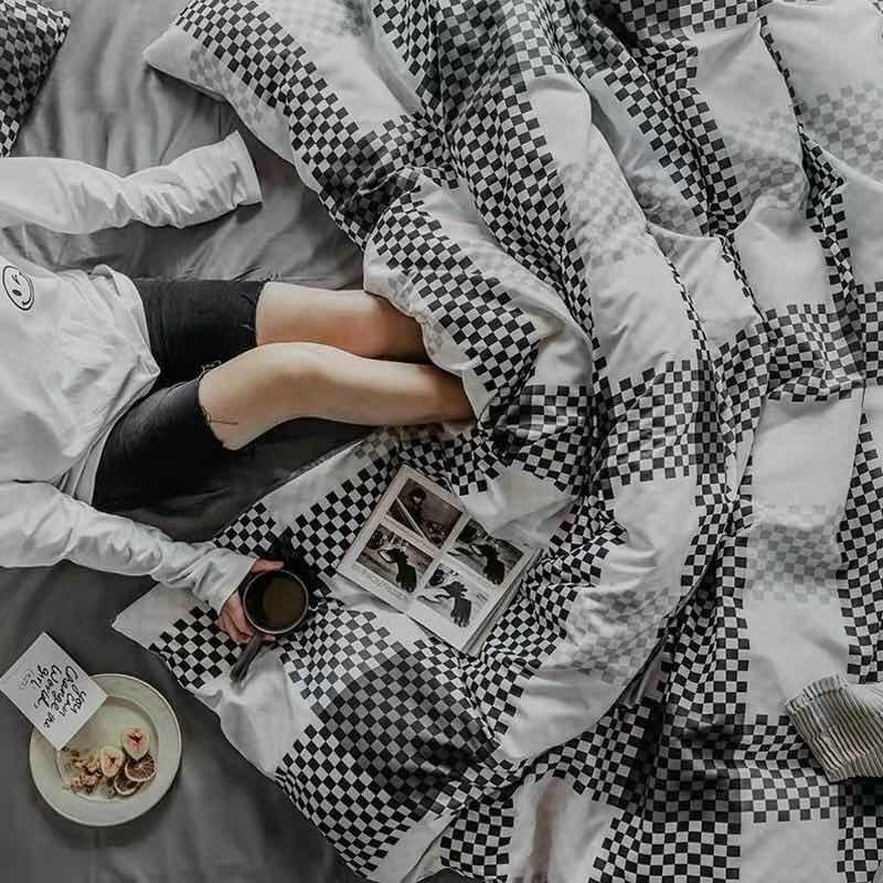 Trọn Bộ 4 Món Cotton Poly Nhập Mẫu KẺ Ô VUÔNG ĐEN BÉ