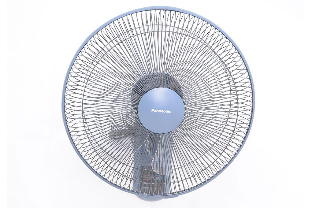 Quạt treo tường panasonic f-409m , f409mg