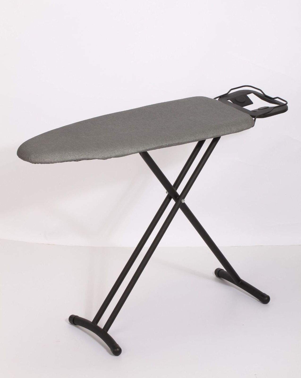 Cầu là /Bàn để ủi quần áo size lớn - Loại đứng ủi