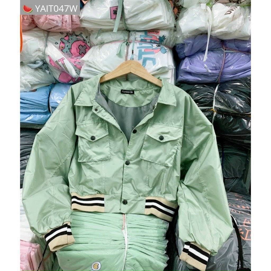 Áo khoác dù nữ form rộng bomber 2 lớp ấn tượng CHALE