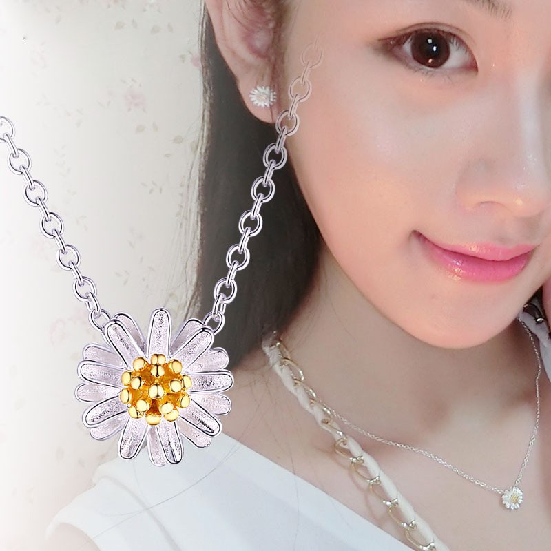 Siêu phẩm dây chuyền hoa cúc bạc 925 xinh xắn