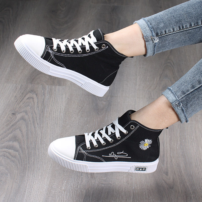 Giày thể thao nữ Ulzzang bata đen trắng đế bánh mì độn đế vải canvas vintage conver cute họa tiết hoa cúc