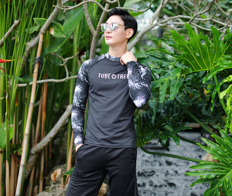 Đồ bơi nam tay dài cá tính