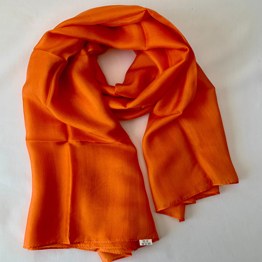 Khăn quàng cổ lụa tơ tằm trơn màu cam, 100%silk, hàng thủ công chất lượng cao