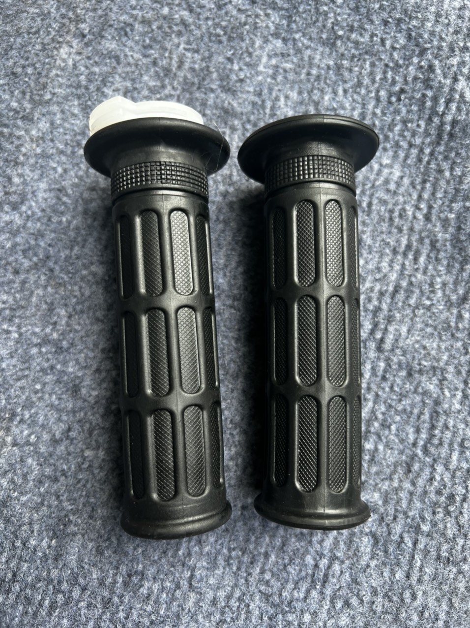 Bao tay cub thái. gắn cho các dòng xe cub, xe 67...