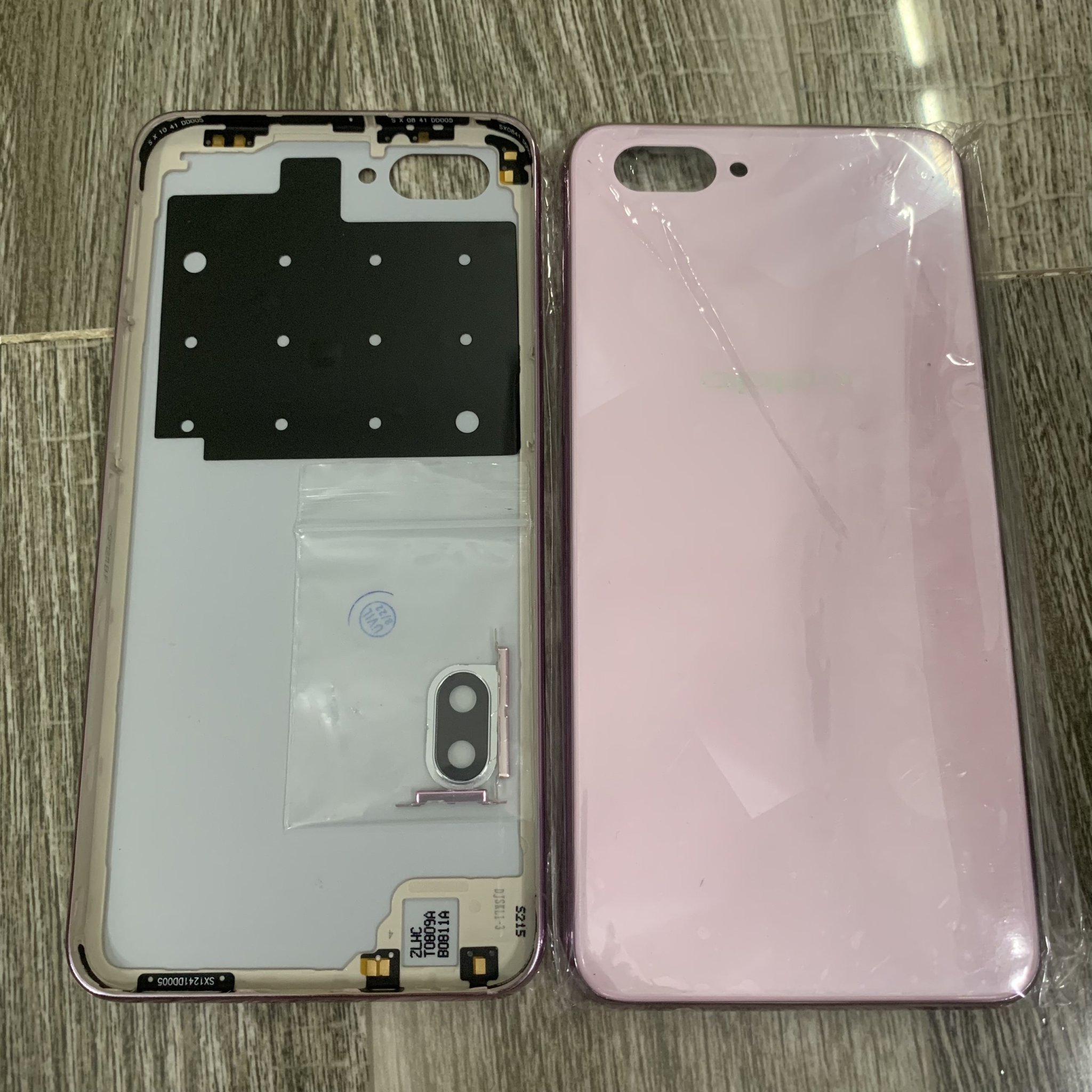 bộ xương vỏ oppo A3s lỗ chọc sim trên bản 32G