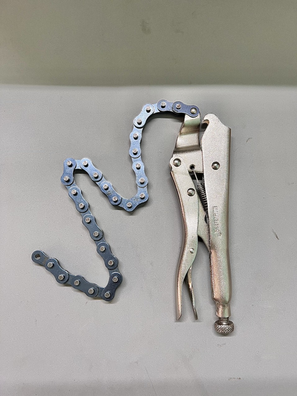 Kìm Bấm Xích wynn's 250mm, Dùng Để Tháo Mở Hoặc Vặn Siết Các Đường Ống Có Kích Cỡ Khác Nhau