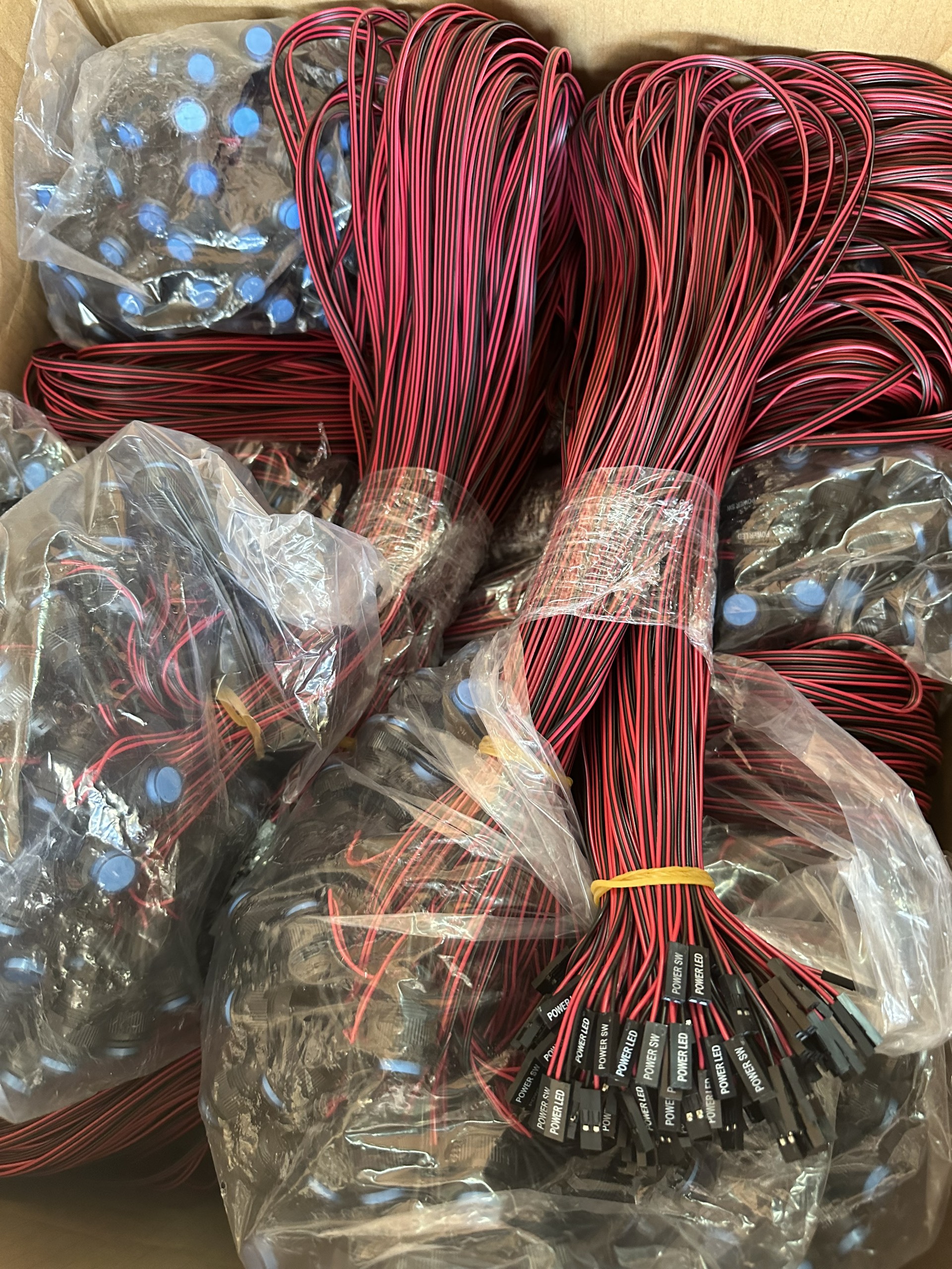 (HCM) Deal Hủy Diệt - Nút Nguồn Power Led Dài 80Cm dây màu đỏ