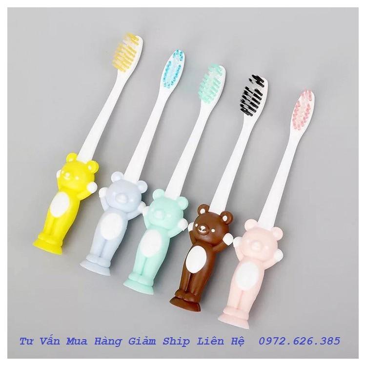 Set 4 bàn chải đánh răng trẻ em hình gấu cho bé