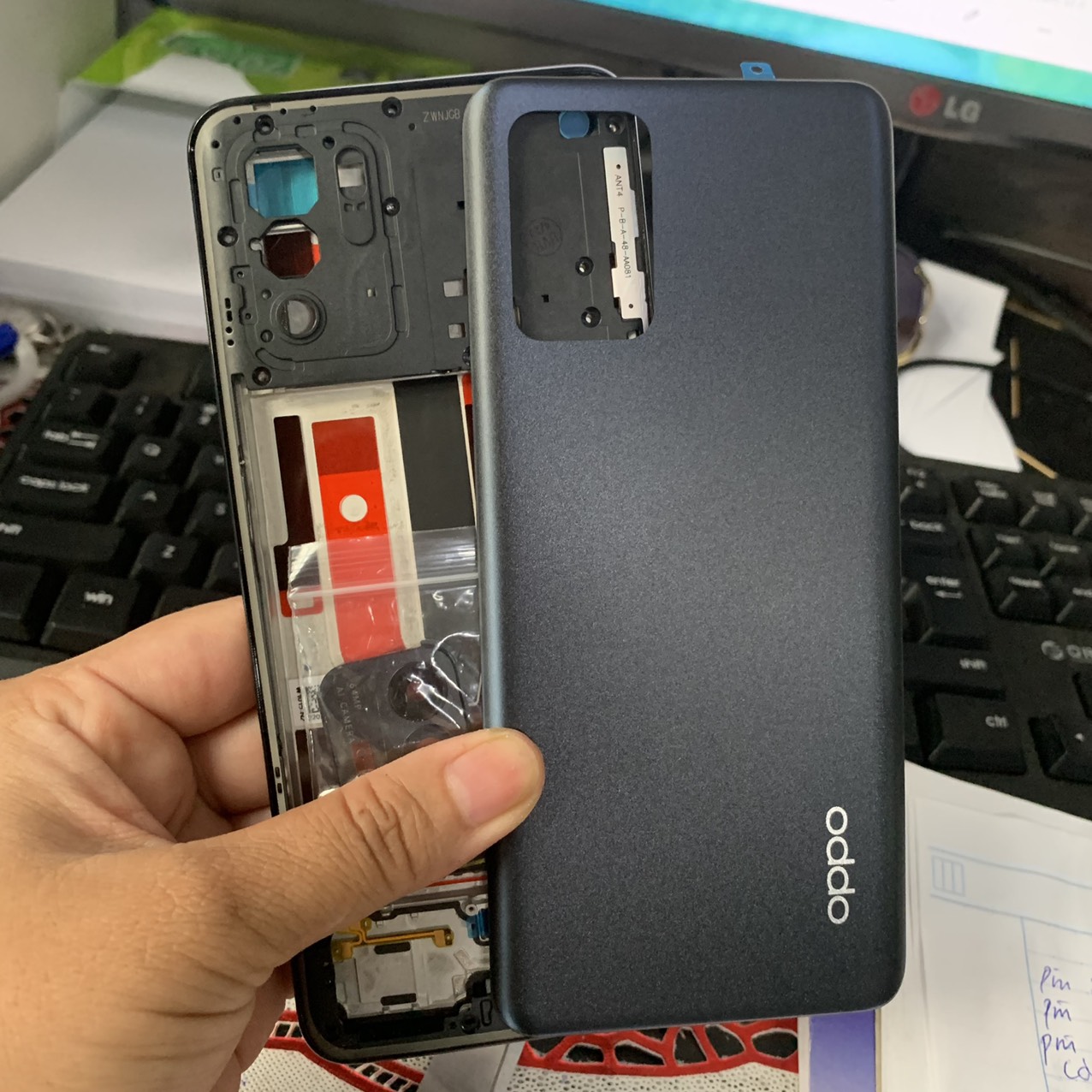 Bộ vỏ oppo reno 6z 5g zin có keo có kính cam cả khe sim
