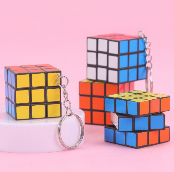 Móc khóa rubik 3cm x 3cm thú vị