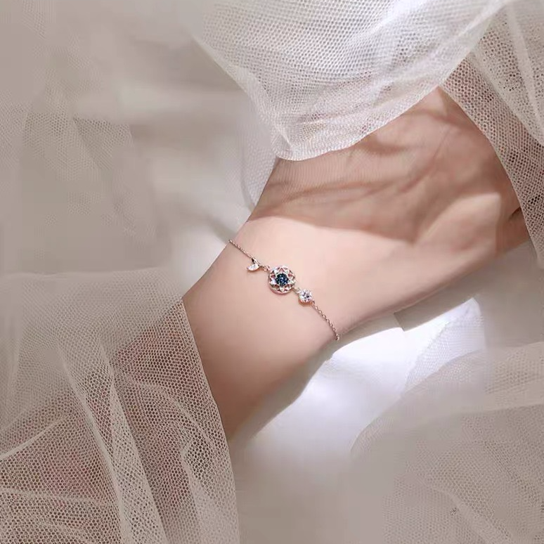 Lắc tay dreamcatcher thời trang hạt xanh may mắn