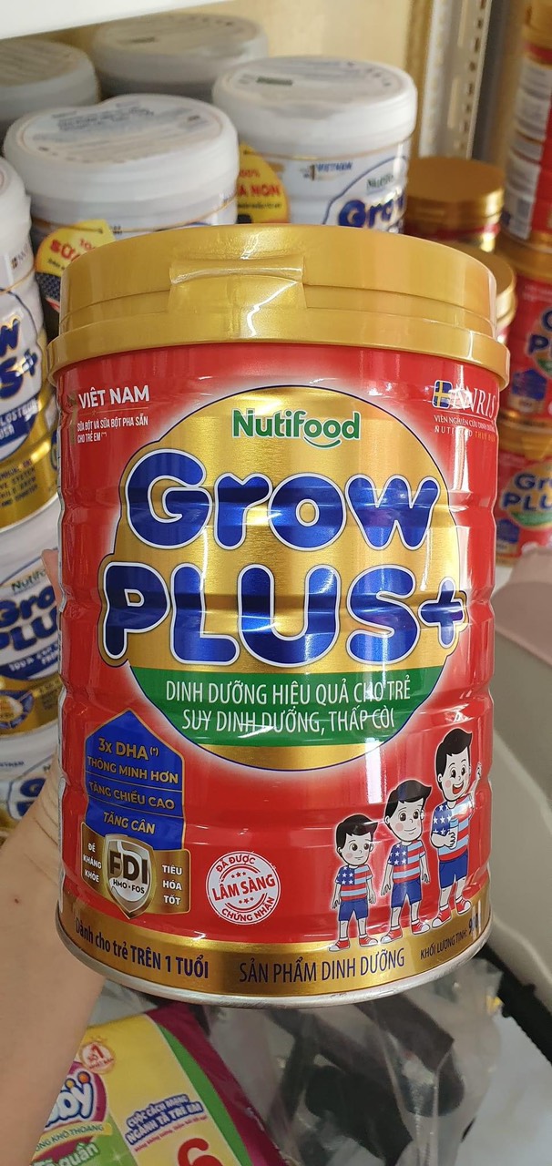 Sữa Nutifood Grow plus + FDI  Đỏ/Xanh (900g)