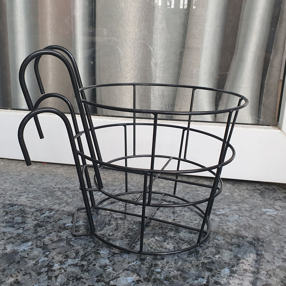 [HCM]Móc tròn treo chậu hoa ban công khung cửa sổ đường kính 22cm
