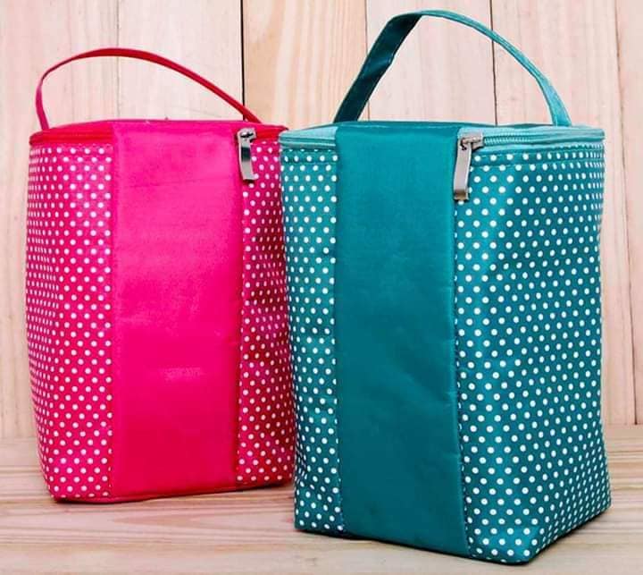 Túi giữ nhiệt chấm bi loại lớn size 14x14x24cm