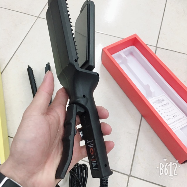 Máy là duỗi kẹp tóc tay cầm dạng kìm