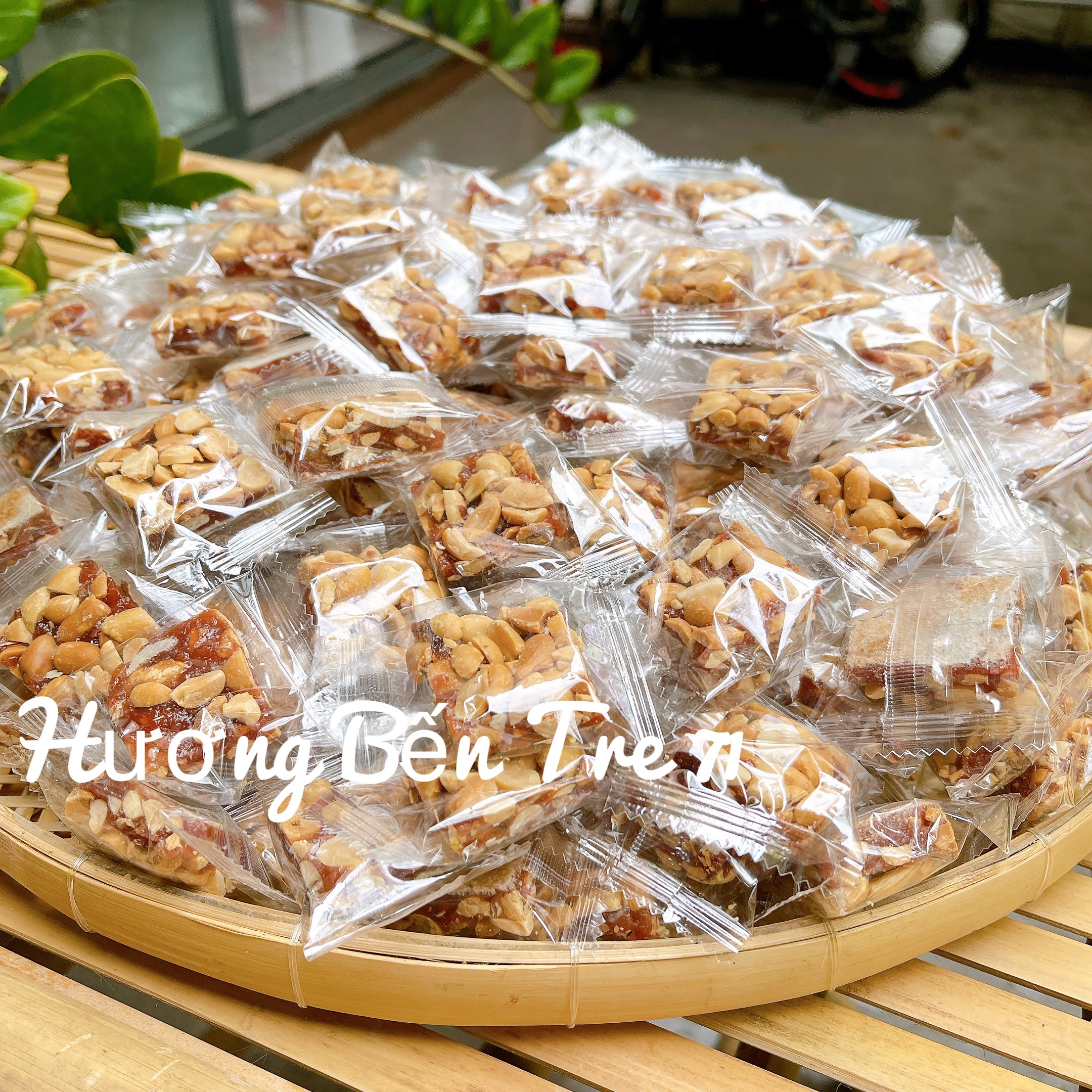 [1Kg] Kẹo chuối siêu đậu phộng bánh tráng/Bến Tre- đồ ăn vặt