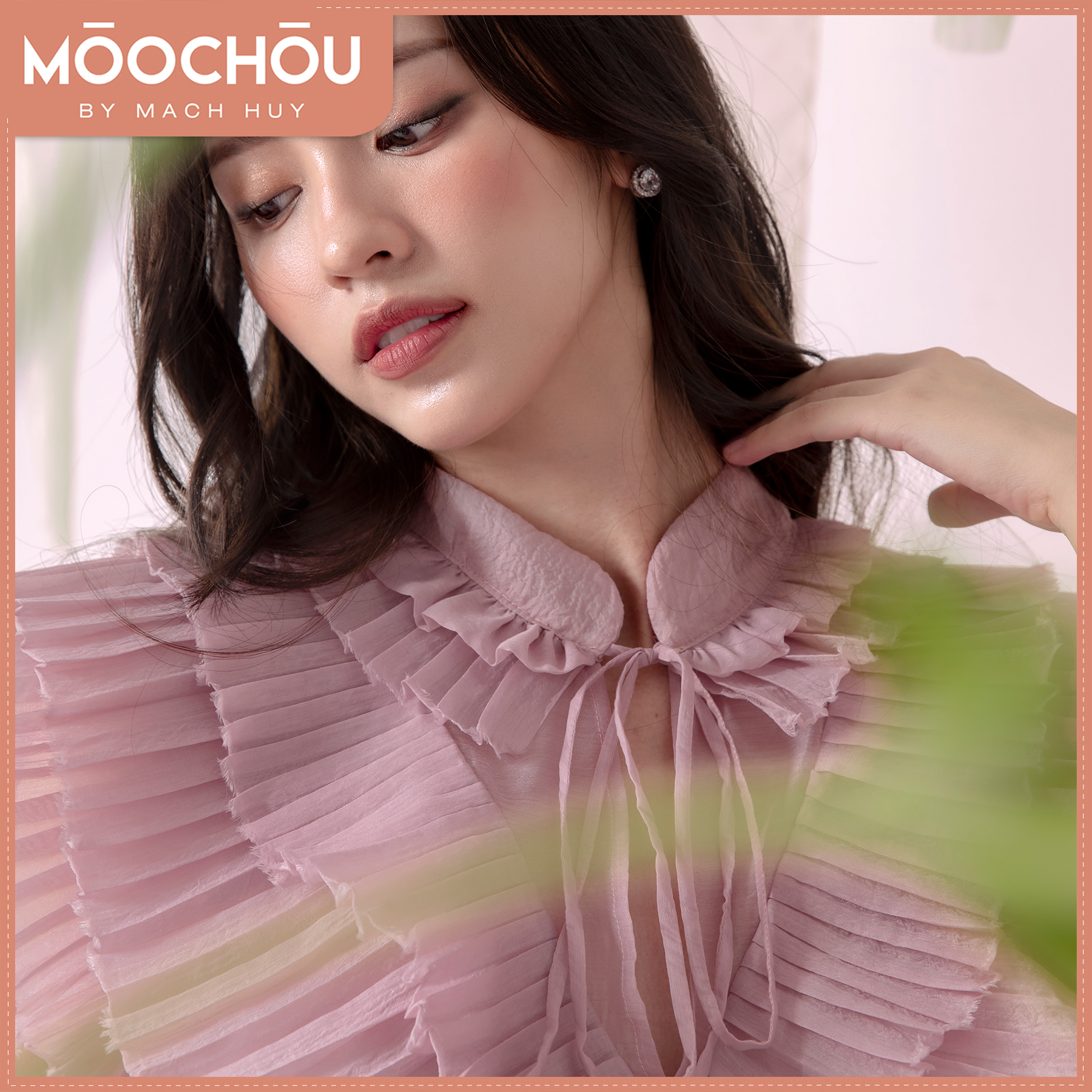 Áo kiểu cổ cánh chim dory top hồng môn - moochou