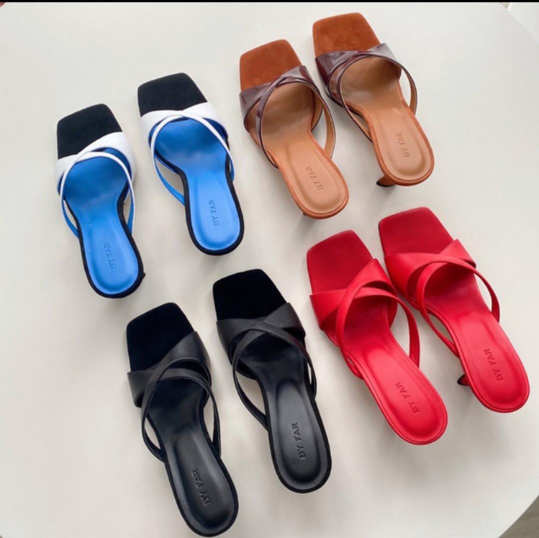 Cao gót quai chéo, đế 7 cm/ 7 phân, gót tam giác cá tính độc đáo